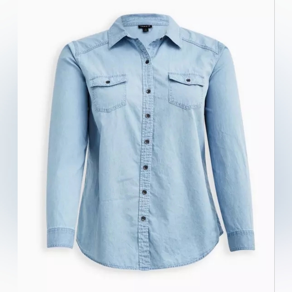 NWT Torrid Light Denim Buttondown Shirt